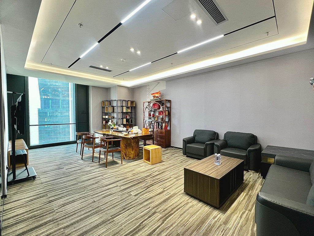 China Merchants Qianhai International Center, Building B🏢: Unit 1605, Double-sided lighting