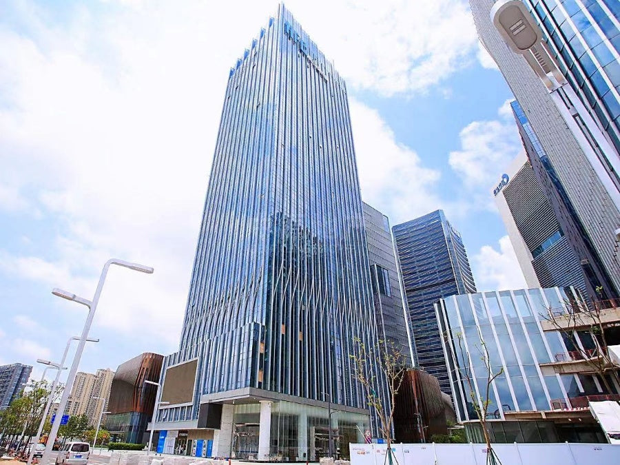 Room 10, 15/F, Hong Kong Finance Centre (Independent Suite)