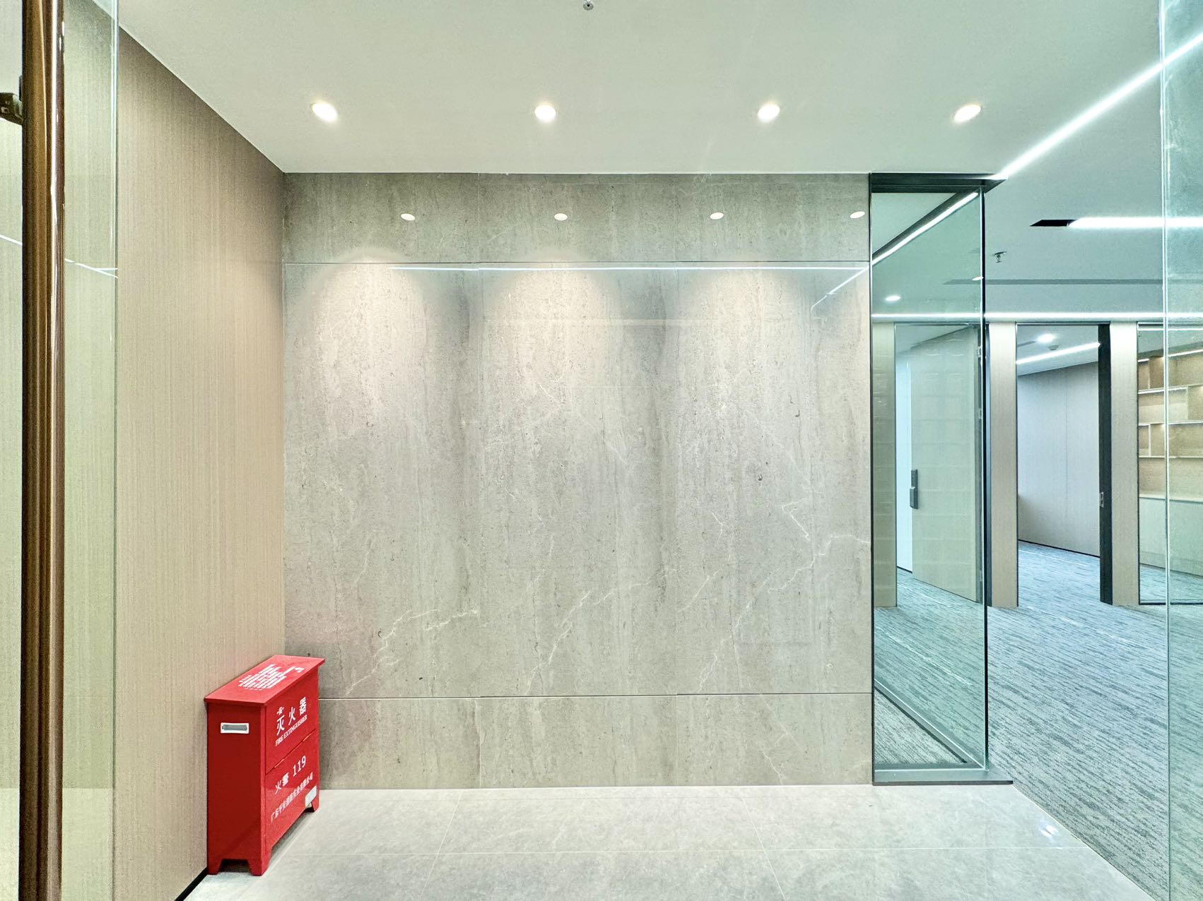 China Travel Service Building 🎀 1305｜Enjoy Lush Greenery Views Exclusively・Citizen Center's Dazzling Lights
