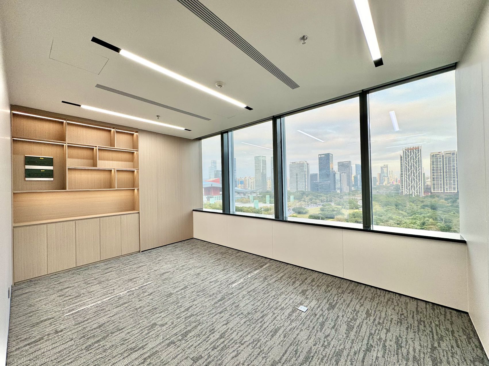 China Travel Service Building 🎀 1305｜Enjoy Lush Greenery Views Exclusively・Citizen Center's Dazzling Lights