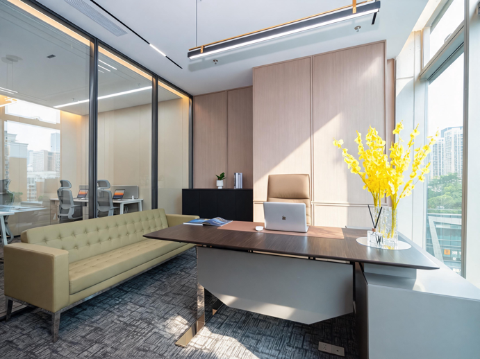 【Huanggang Business Center】Global Investment Information Unit 701